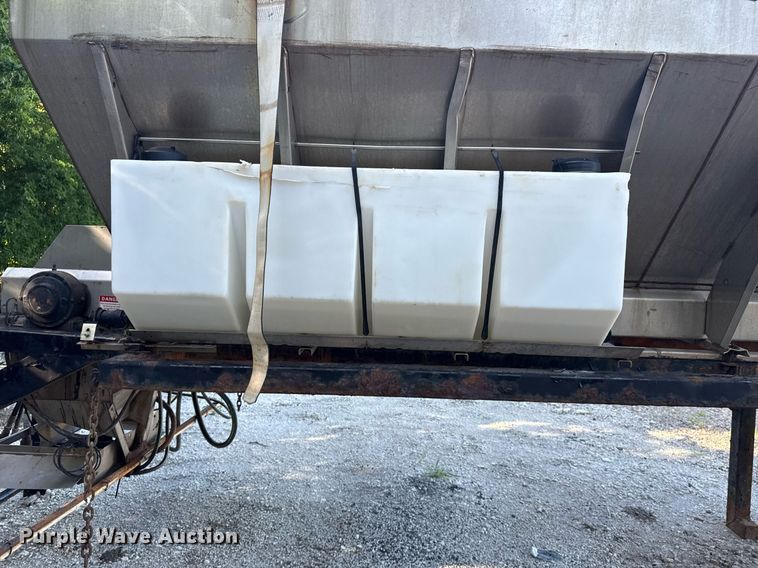 image for item DS3763 Truck attachments