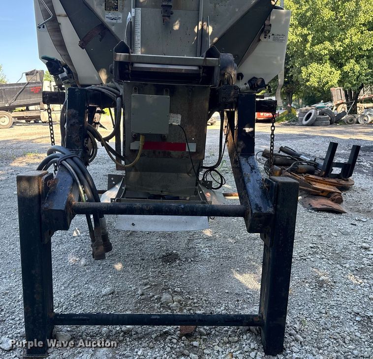 image for item DS3763 Truck attachments