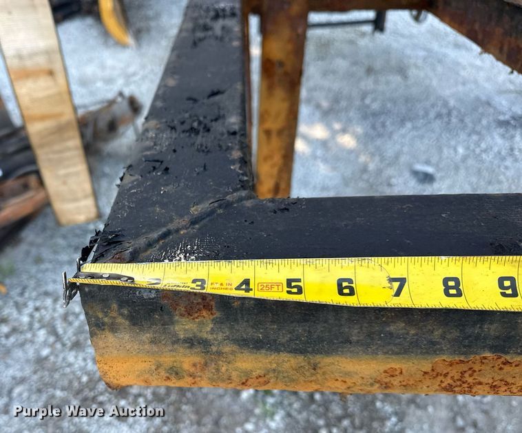 image for item DS3763 Truck attachments