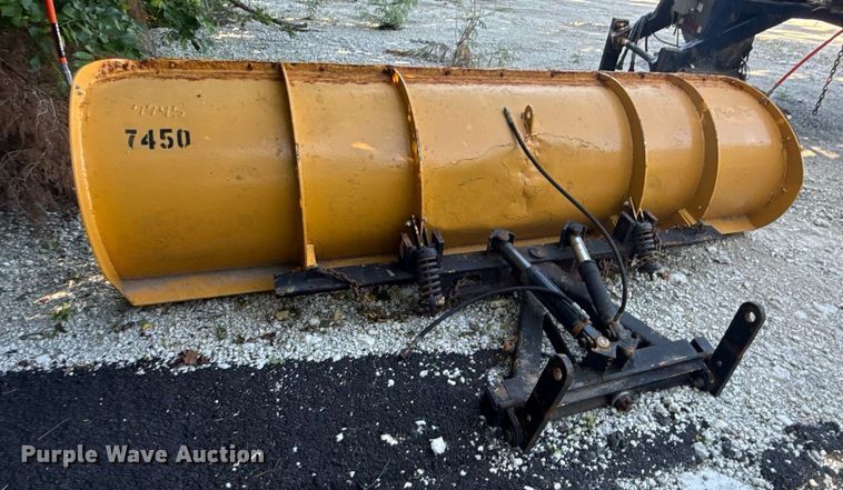 image for item DS3763 Truck attachments