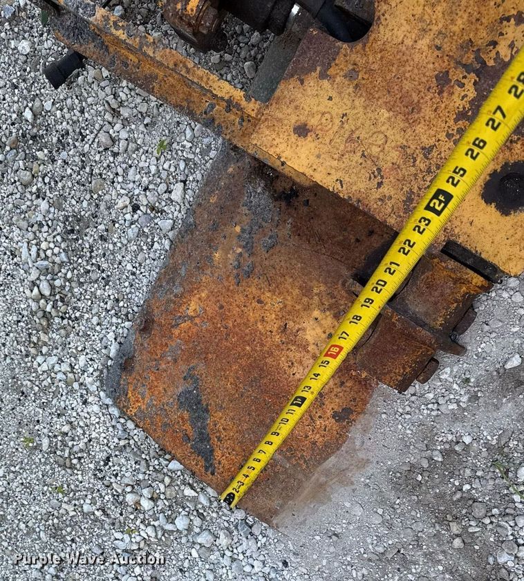 image for item DS3763 Truck attachments