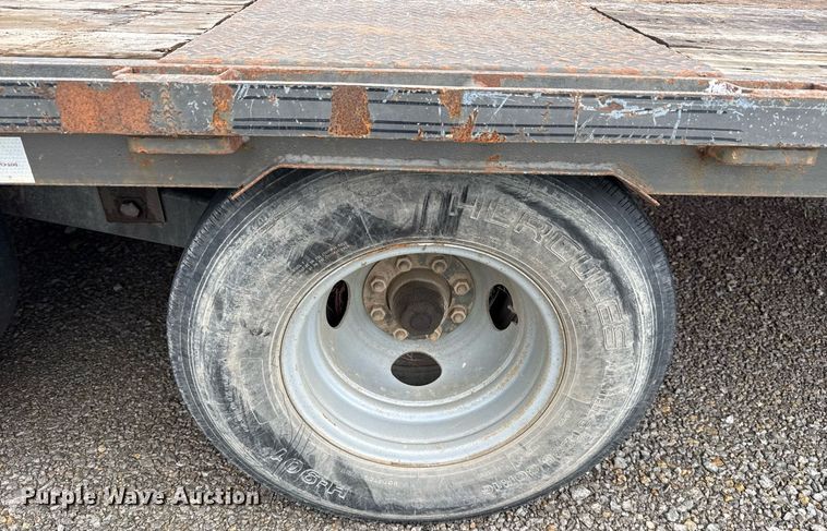 image for item DS3768 2018 Elite Trailers, Inc. equipment trailer