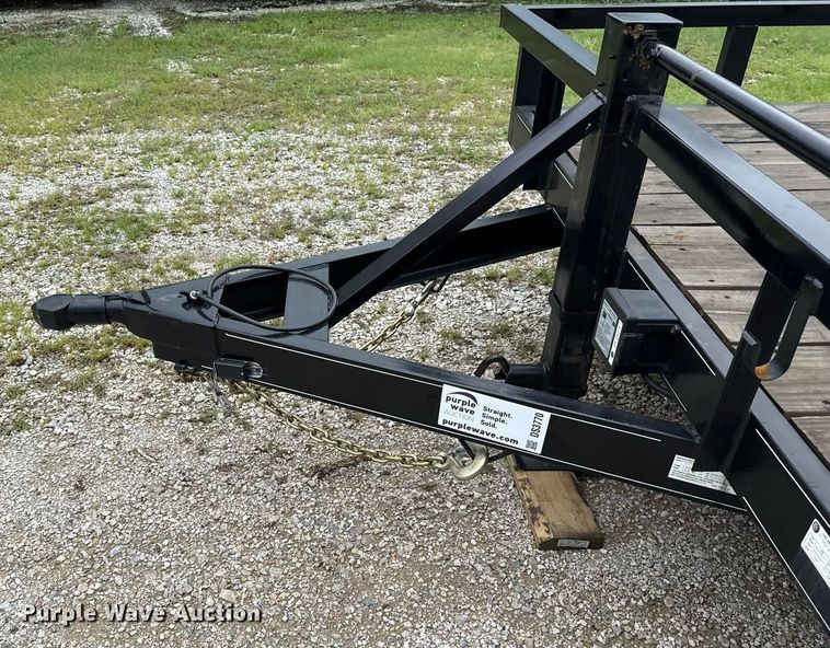 image for item DS3770 2025 High Country Trailer BPHD8320SBK1BHR equipment trailer