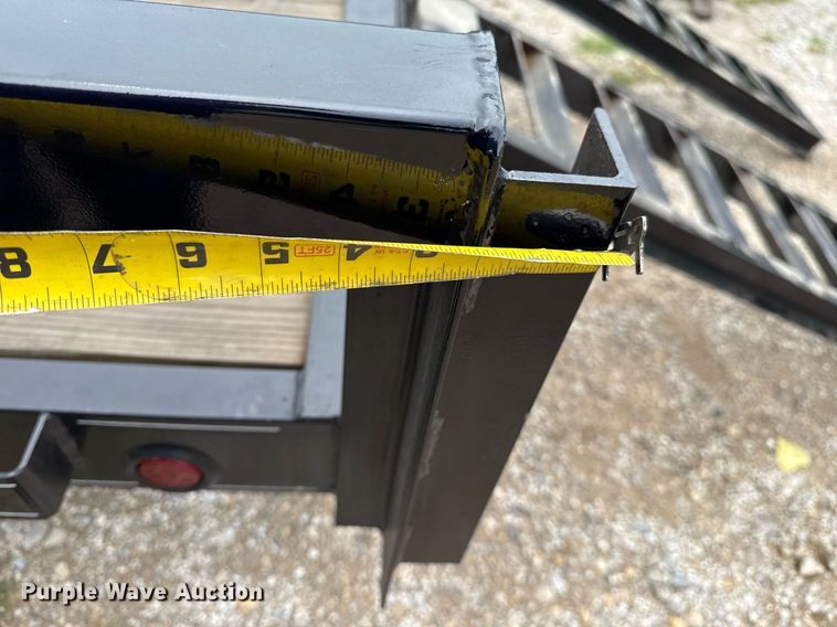 image for item DS3770 2025 High Country Trailer BPHD8320SBK1BHR equipment trailer