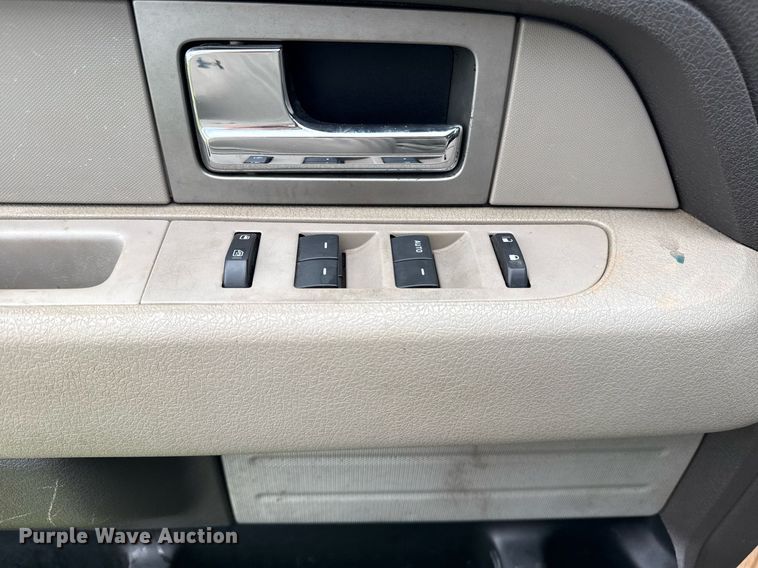 image for item DS3783 2010 Ford F150 SuperCrew pickup truck