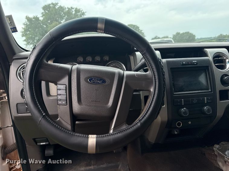 image for item DS3783 2010 Ford F150 SuperCrew pickup truck