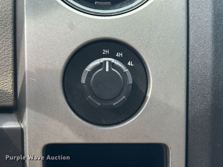 image for item DS3783 2010 Ford F150 SuperCrew pickup truck