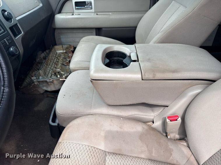 image for item DS3783 2010 Ford F150 SuperCrew pickup truck