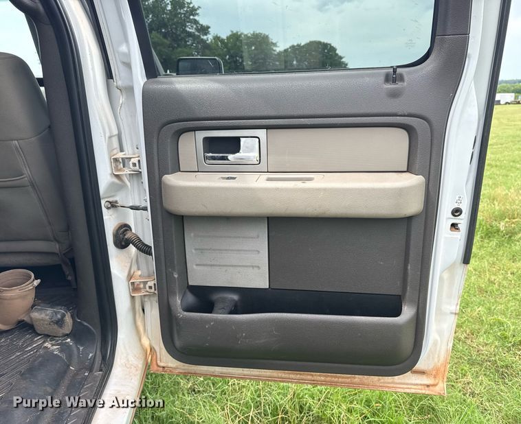 image for item DS3783 2010 Ford F150 SuperCrew pickup truck