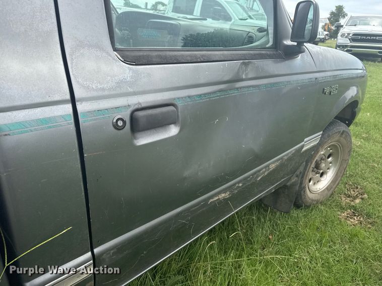 image for item DS3788 1998 Ford Ranger pickup truck