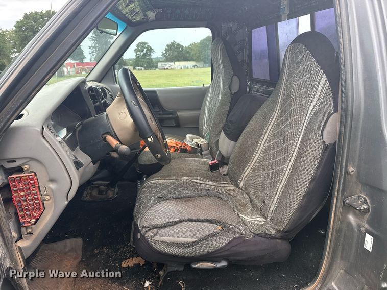 image for item DS3788 1998 Ford Ranger pickup truck