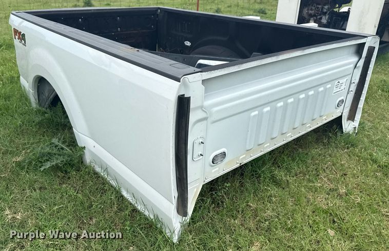 image for item DS3789 Pickup truck bed