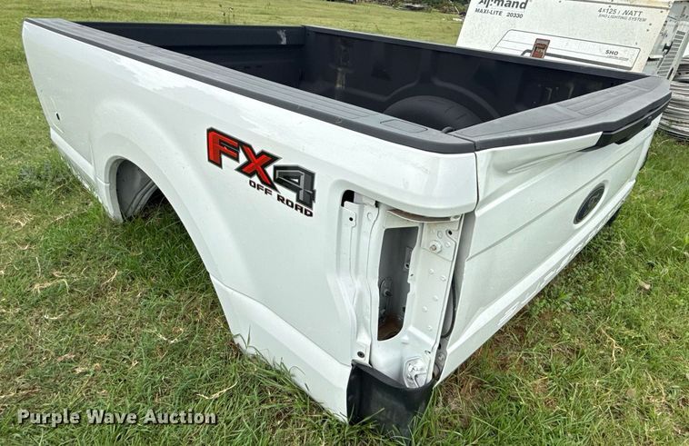 image for item DS3789 Pickup truck bed
