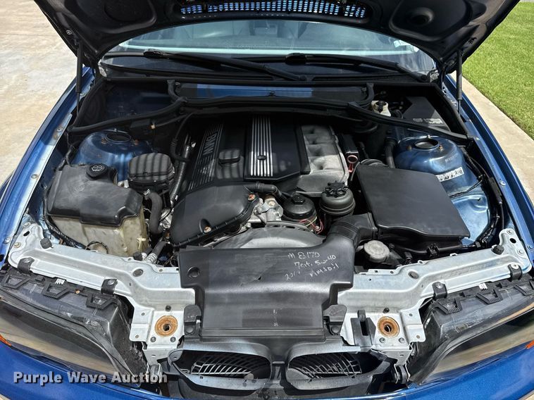 image for item DS3808 2001 BMW 330Ci 