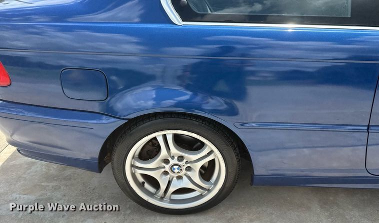 image for item DS3808 2001 BMW 330Ci 