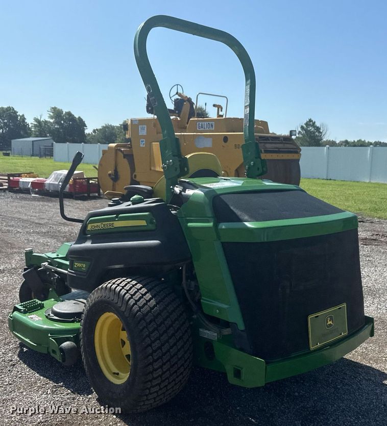image for item DS3811 John Deere Z997R ZTR lawn mower