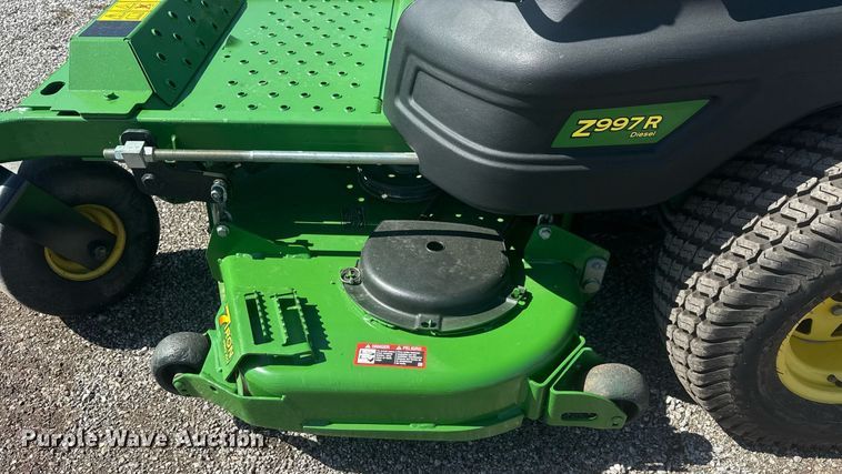 image for item DS3811 John Deere Z997R ZTR lawn mower