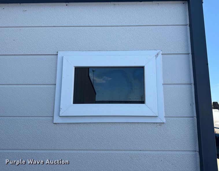 image for item DS3818 Mobile restroom