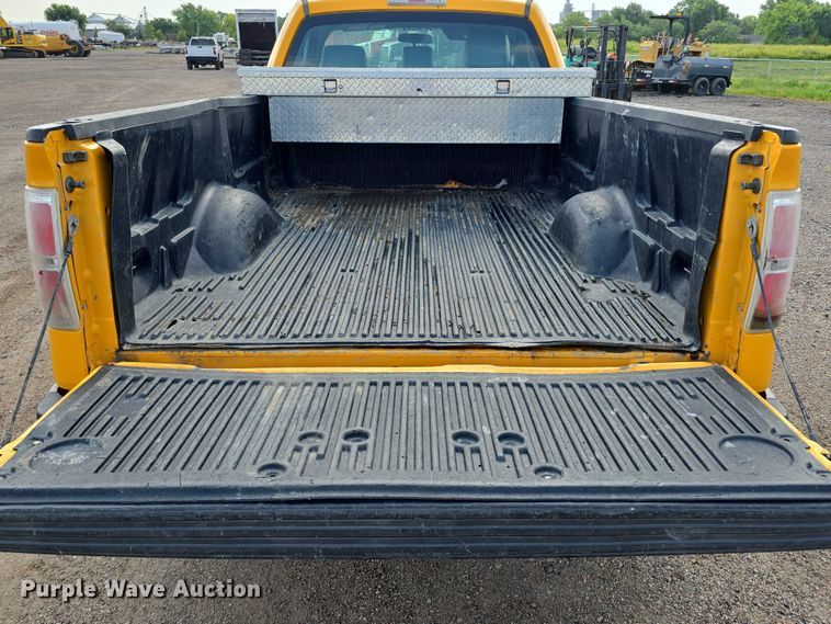 image for item DT6977 2012 Ford F150 pickup truck