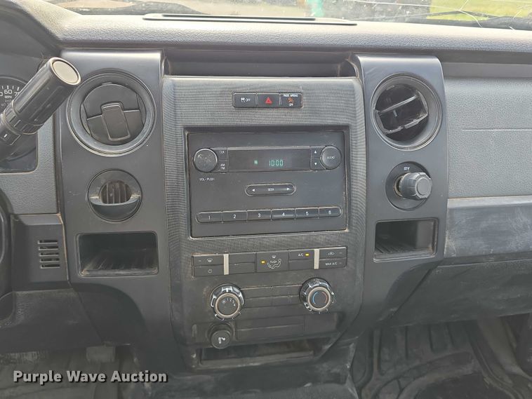 image for item DT6977 2012 Ford F150 pickup truck