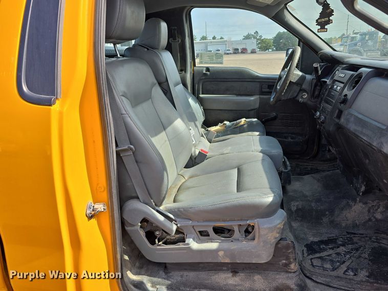 image for item DT6977 2012 Ford F150 pickup truck