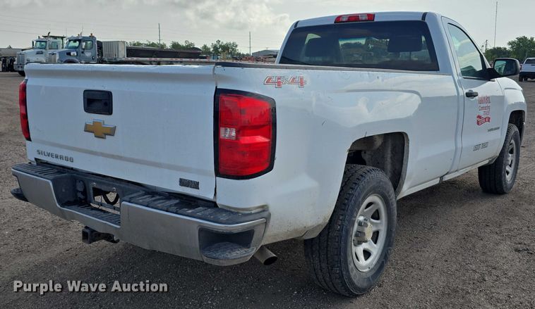 image for item DT6978 2016 Chevrolet Silverado 1500 pickup truck