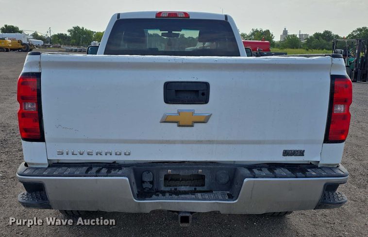 image for item DT6978 2016 Chevrolet Silverado 1500 pickup truck