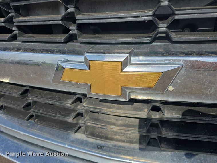 image for item DT6978 2016 Chevrolet Silverado 1500 pickup truck