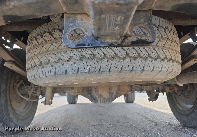 image for item DT6978 2016 Chevrolet Silverado 1500 pickup truck