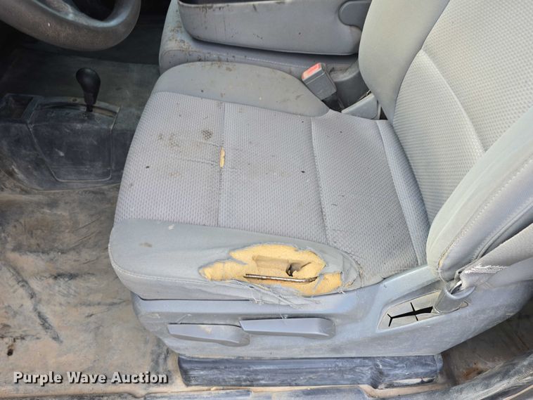 image for item DT6978 2016 Chevrolet Silverado 1500 pickup truck