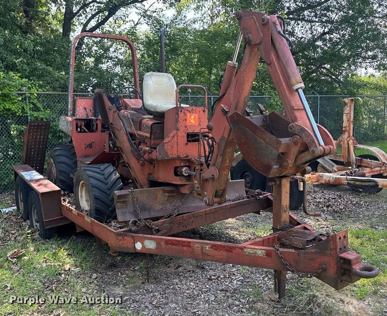 image for item DU7765 1985 Ditch Witch 3210 trencher