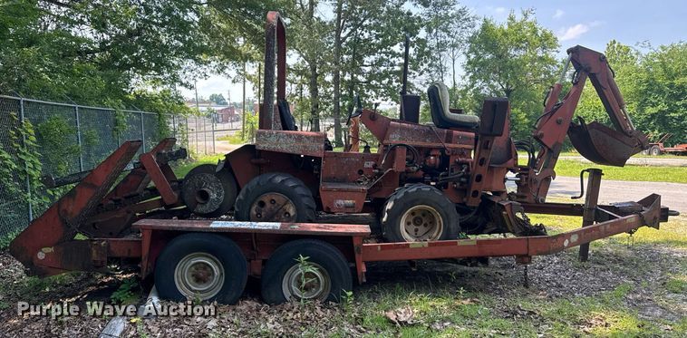 image for item DU7765 1985 Ditch Witch 3210 trencher