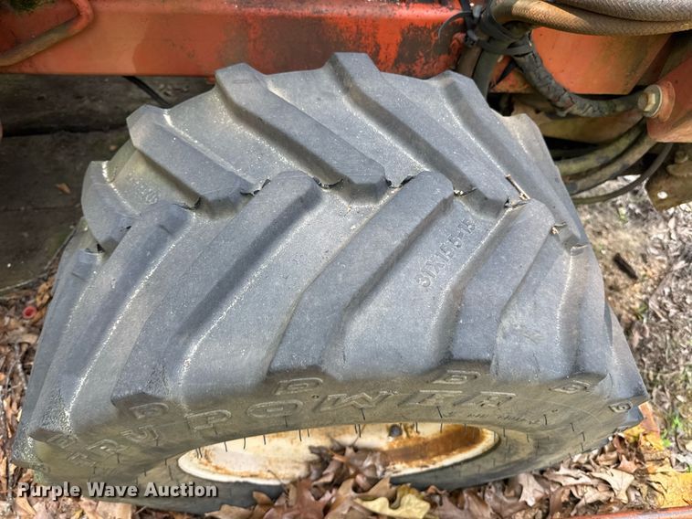 image for item DU7765 1985 Ditch Witch 3210 trencher