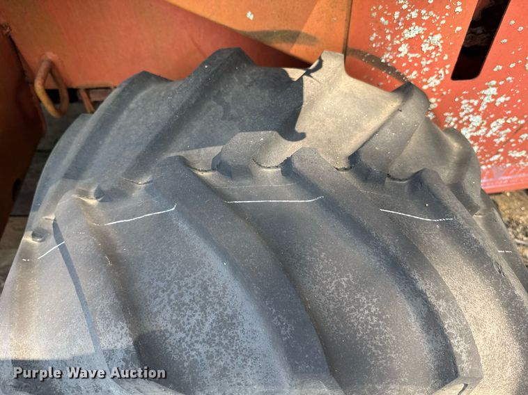 image for item DU7765 1985 Ditch Witch 3210 trencher