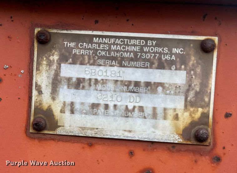 image for item DU7765 1985 Ditch Witch 3210 trencher