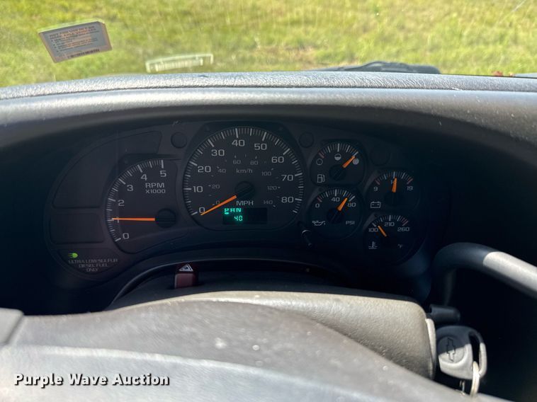 image for item DU9213 2009 GMC C5V042 shuttle bus