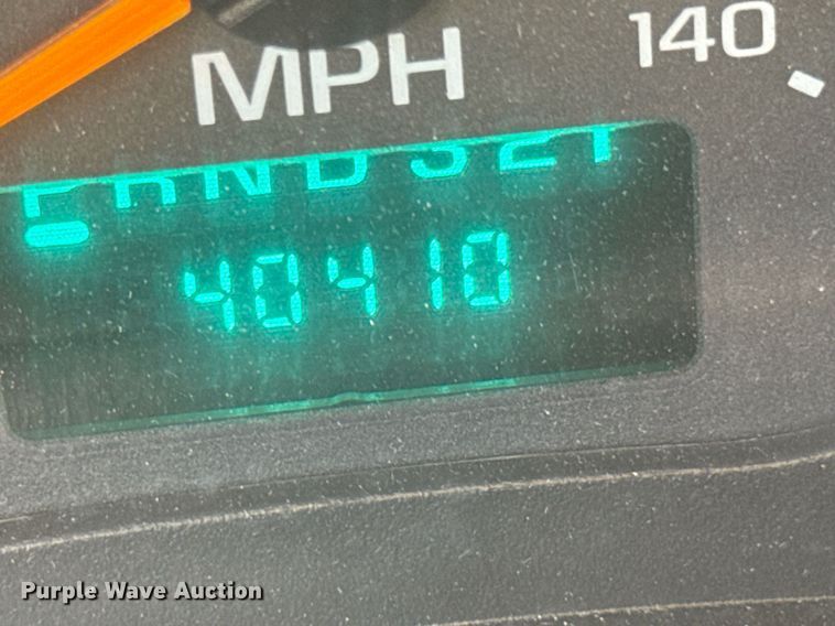 image for item DU9213 2009 GMC C5V042 shuttle bus