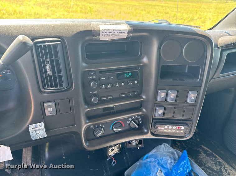 image for item DU9213 2009 GMC C5V042 shuttle bus