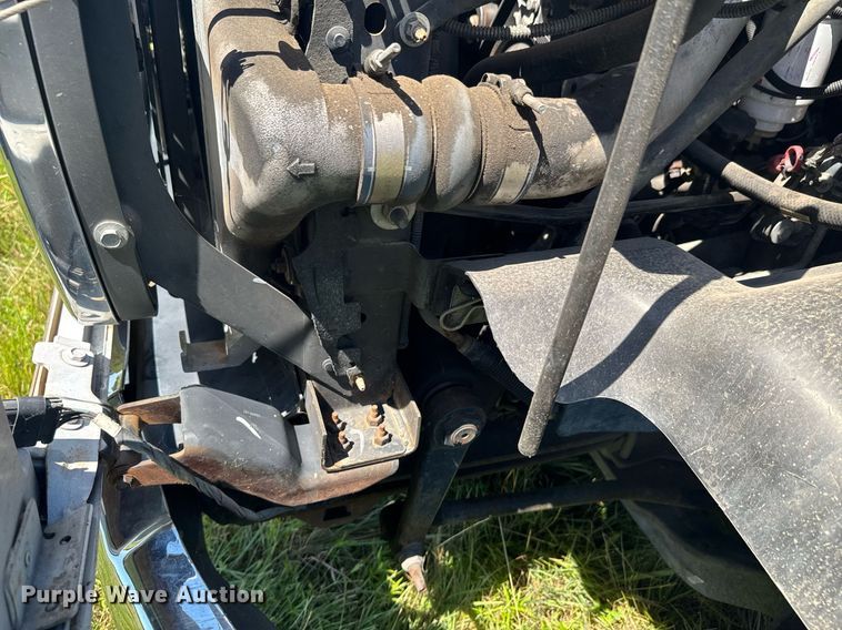 image for item DU9213 2009 GMC C5V042 shuttle bus