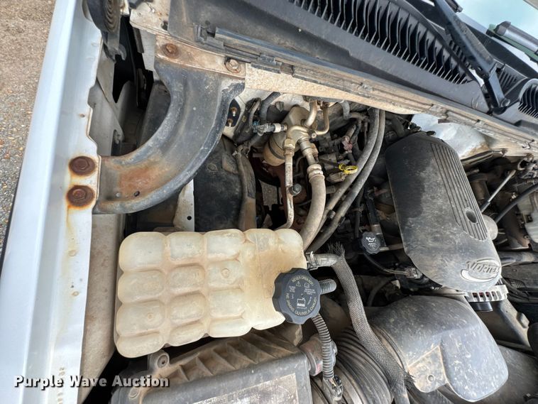 image for item DU9223 2006 GMC Sierra 2500HD pickup truck