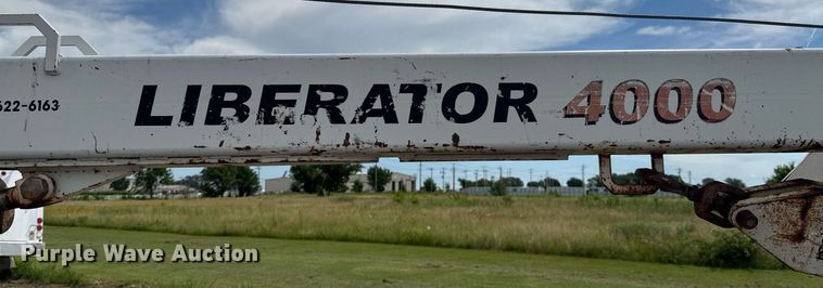 image for item DU9224 2007 Chevrolet Silverado 3500HD flatbed pickup truck