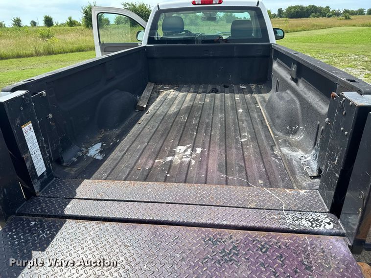 image for item DU9225 2011 Chevrolet Silverado 1500 pickup truck