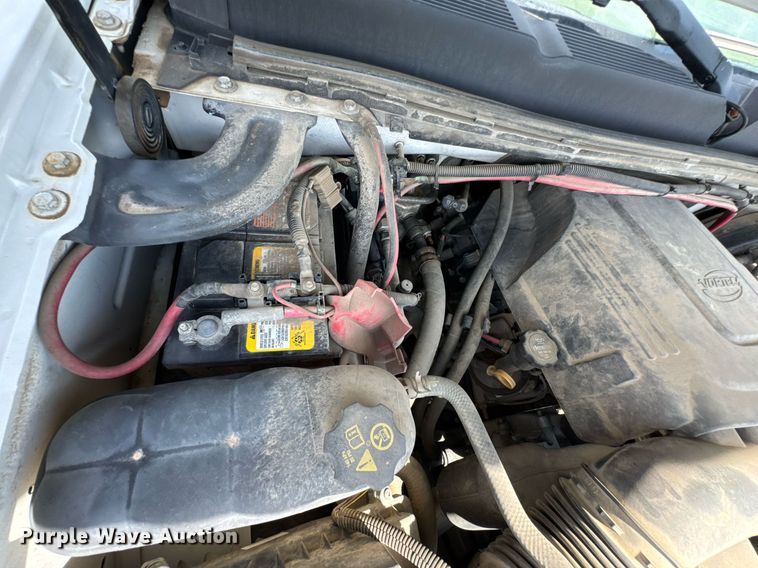 image for item DU9225 2011 Chevrolet Silverado 1500 pickup truck