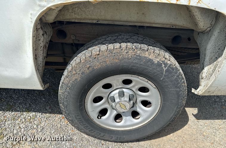 image for item DU9225 2011 Chevrolet Silverado 1500 pickup truck