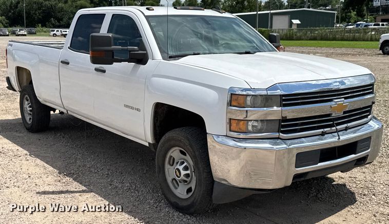 image for item DU9238 2015 Chevrolet Silverado 2500HD Crew Cab pickup truck