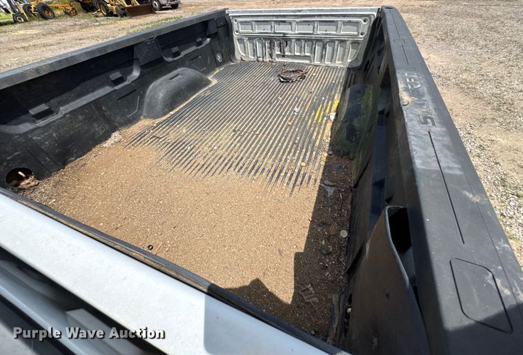 image for item DU9238 2015 Chevrolet Silverado 2500HD Crew Cab pickup truck