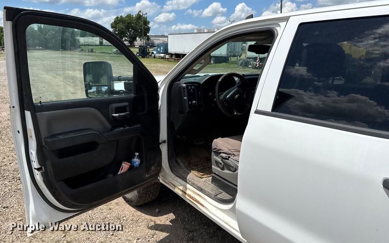 image for item DU9238 2015 Chevrolet Silverado 2500HD Crew Cab pickup truck