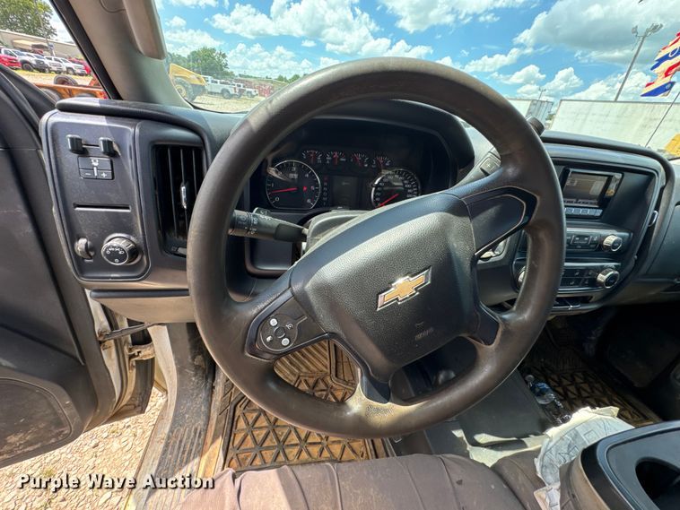 image for item DU9238 2015 Chevrolet Silverado 2500HD Crew Cab pickup truck