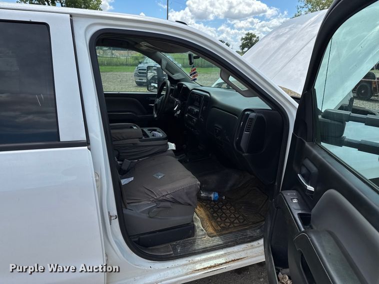 image for item DU9238 2015 Chevrolet Silverado 2500HD Crew Cab pickup truck