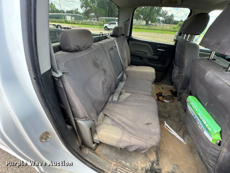 image for item DU9238 2015 Chevrolet Silverado 2500HD Crew Cab pickup truck